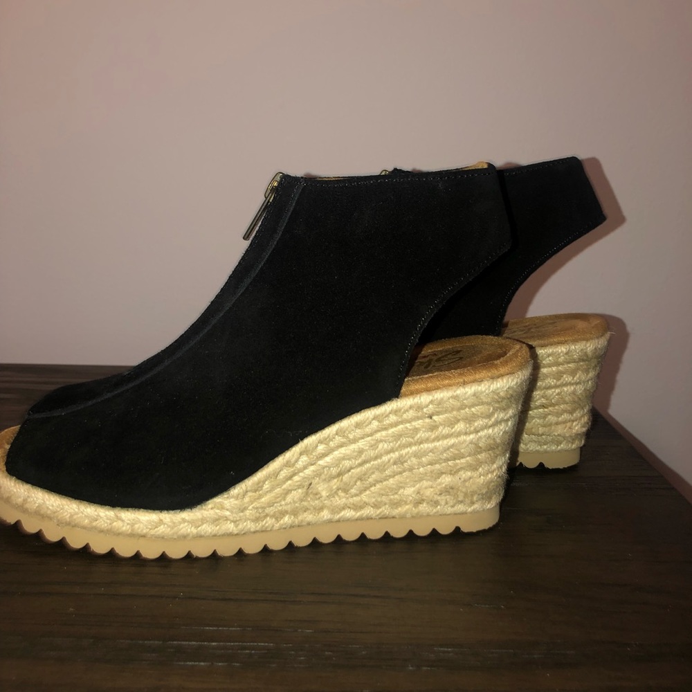 Women’s Skechers Wedges